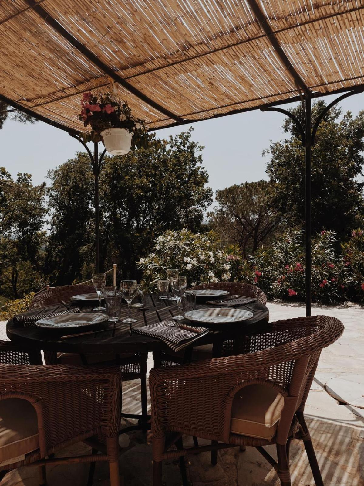 Hotel La Boulangerie Grimaud Exterior foto