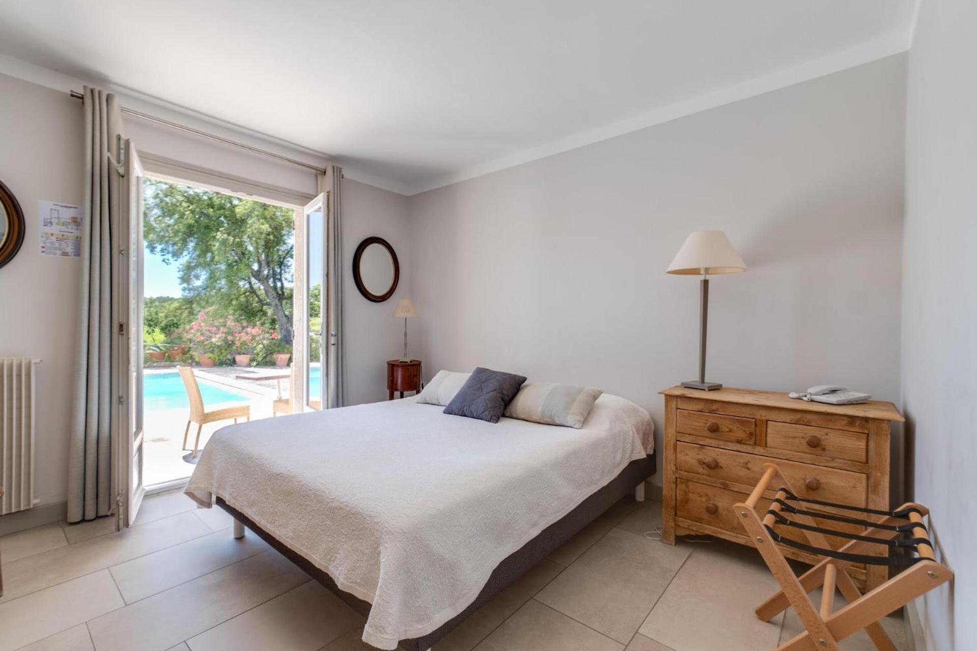 Hotel La Boulangerie Grimaud Zimmer foto